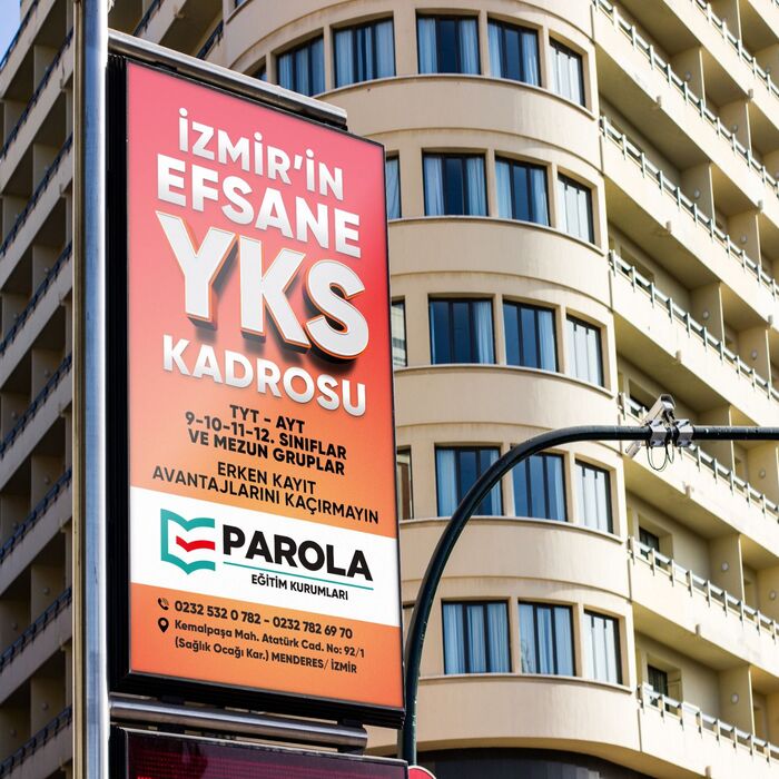 Parola Eğitim binası ve cephe tabelaları, Menderes